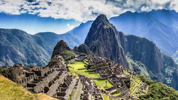 Las ruinas de machu picchu están al lado del mar